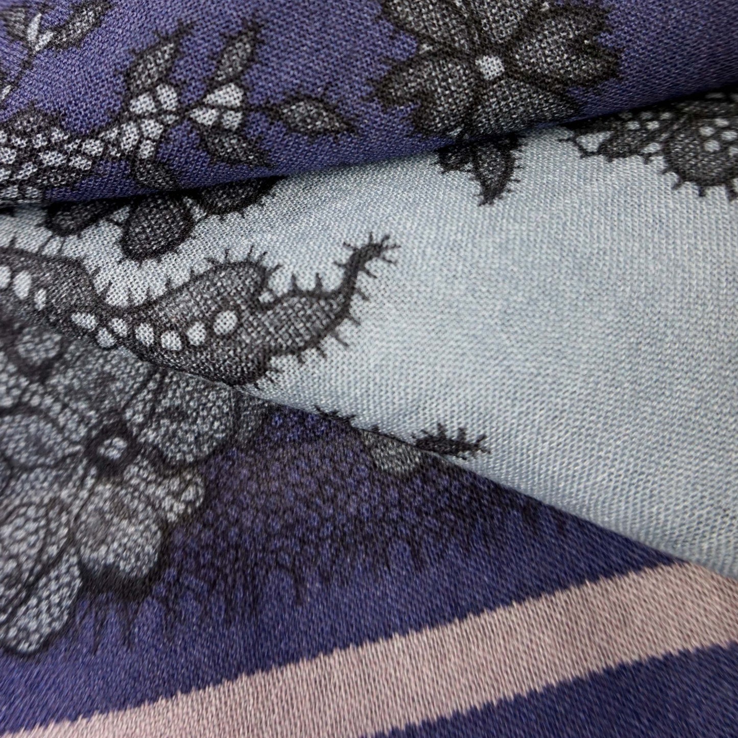 AMOR FATI CASHMERE & SETA (Viola)