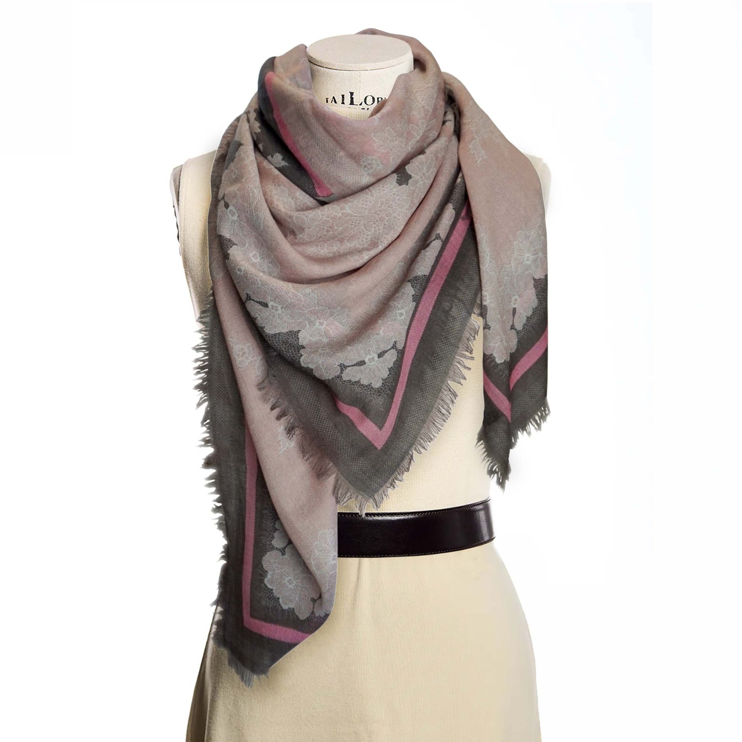 AMOR FATI PIZZO CASHMERE & SETA (Cipria)