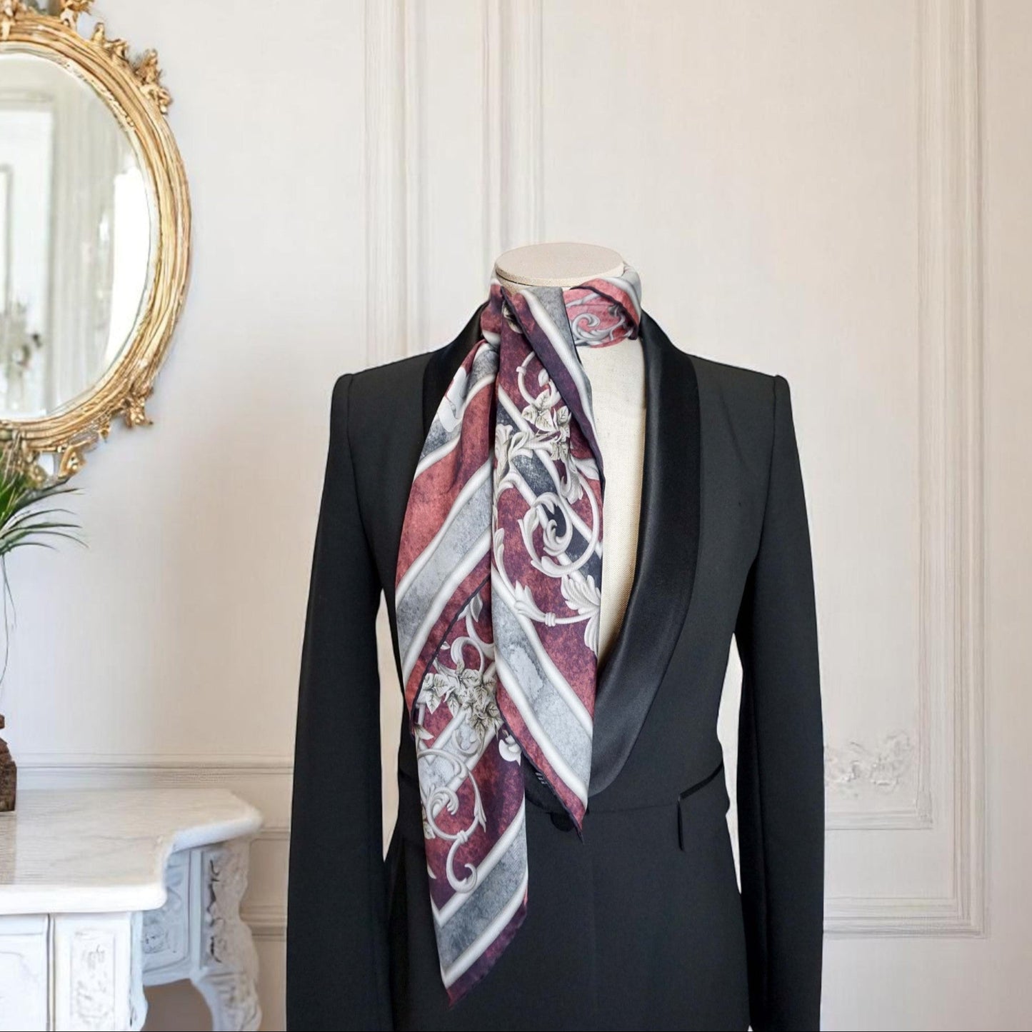 BAROQUE Silk Scarf