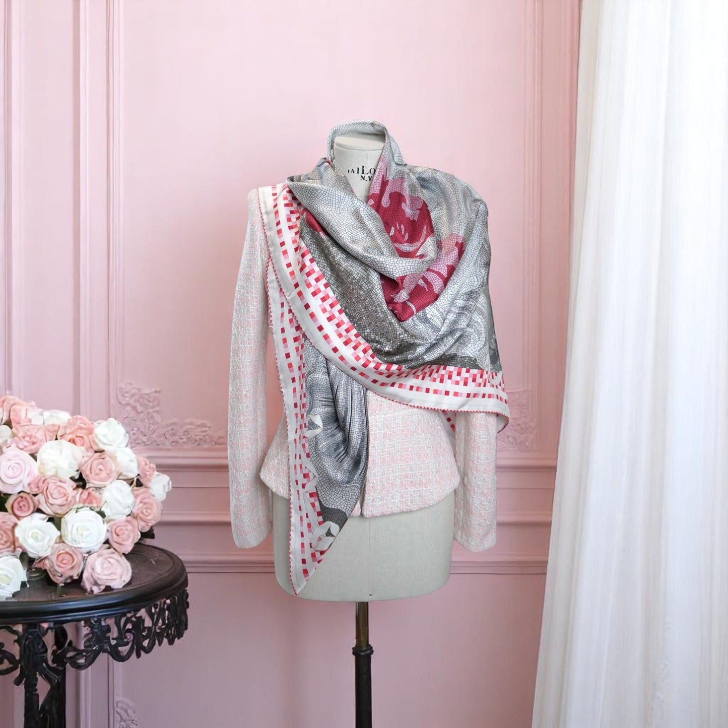 ROMA 140x140cm Silk Scarf