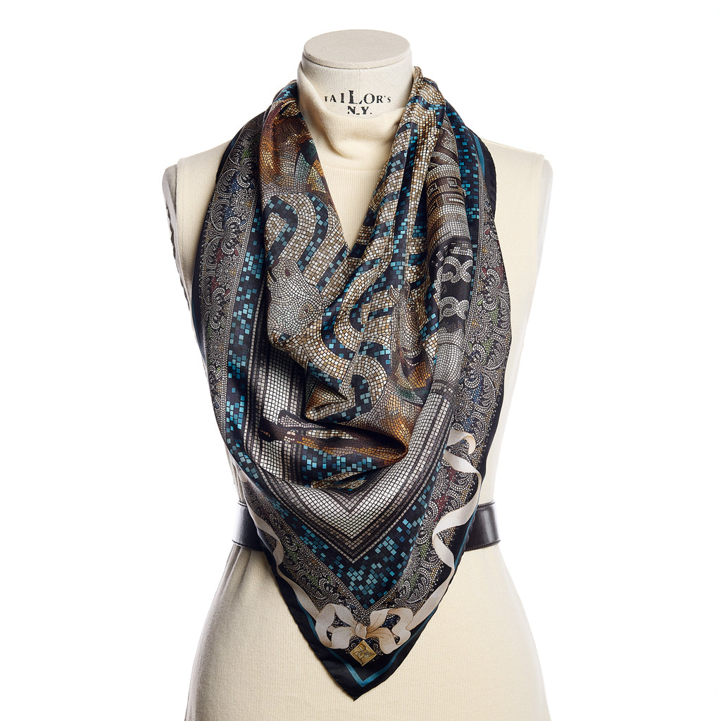 VENEZIA - Silk scarf (90x90cm)